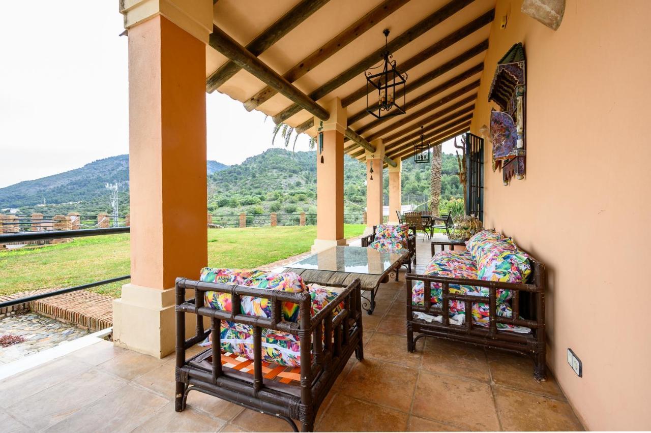 Villa Saguaro Malaga Альхаурин-де-ла-Торре Экстерьер фото